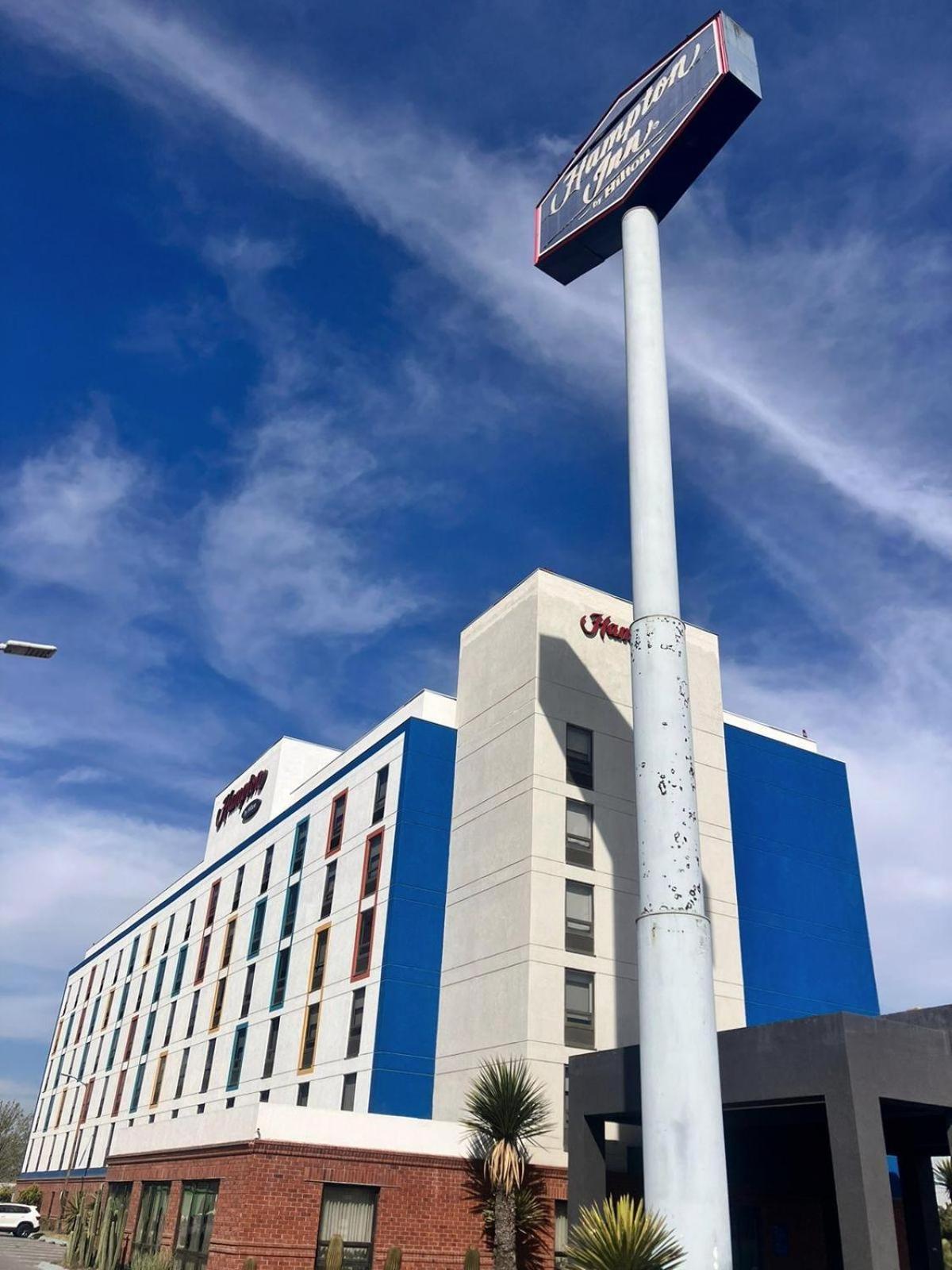 Hampton By Hilton Saltillo Zona Aeropuerto Exterior photo